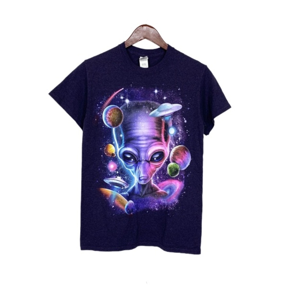Rare Alien Spaceship Cosmic Planet Neon Graphic Purple Short Sleeve Tee Unisex